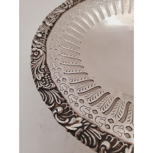 Vintage copper Plate , small copper Plate , Carved Trincket Plate , Carved - Picture 2 of 10